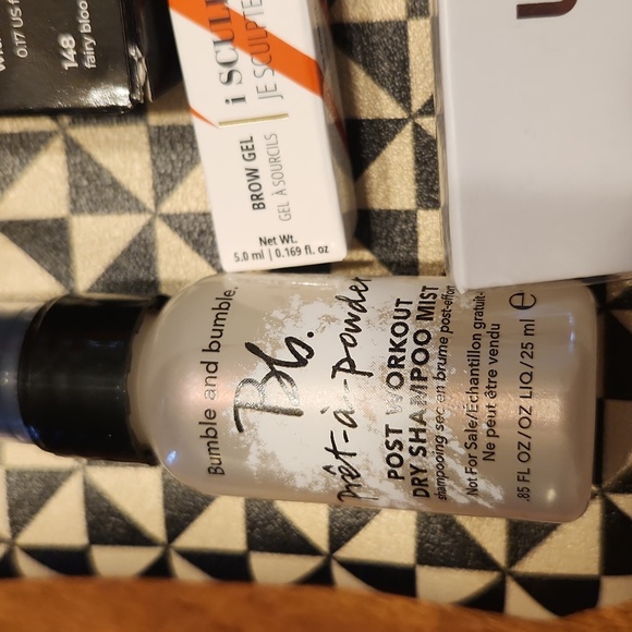 Makeup bundle with Etsy makeup bag - Picture 5 of 7